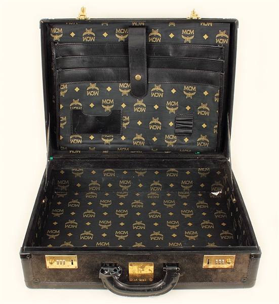 Sammy Davis, Jr.s Personally Owned Suitcase
