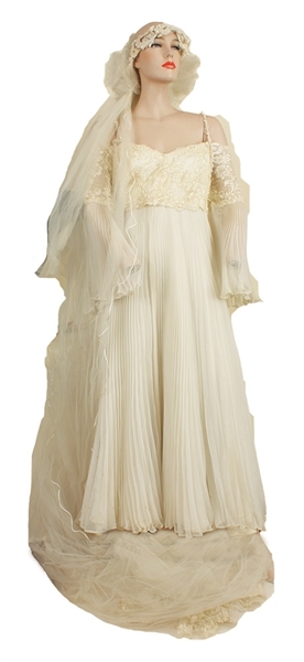Delta Burke Designed Wedding Dress and Headpiece