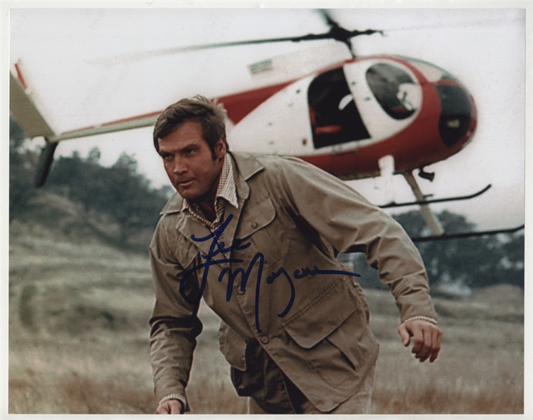 Lee Majors Signed 11 x 14  Photograph