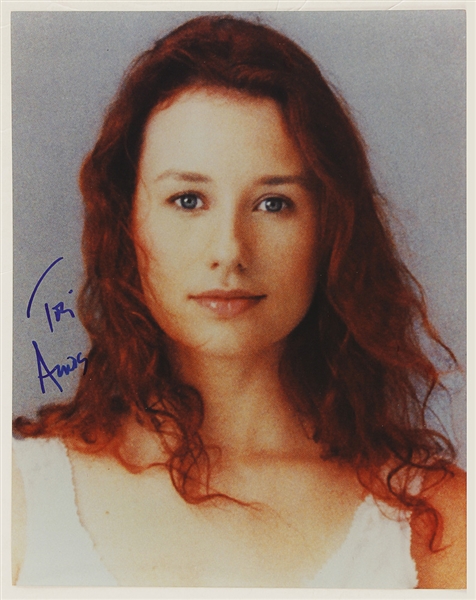 Tori Amos Signed 11 x 14  Photograph