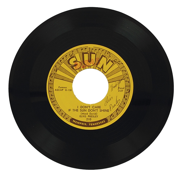 Elvis Presley Signed Sun Records 45 "I Dont Care If The Sun Dont Shine"  