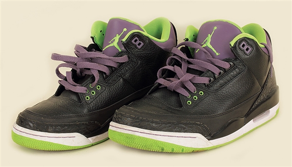 Ed Sheeran Owned & Worn Black & Green Nike Air Jordan Sneakers