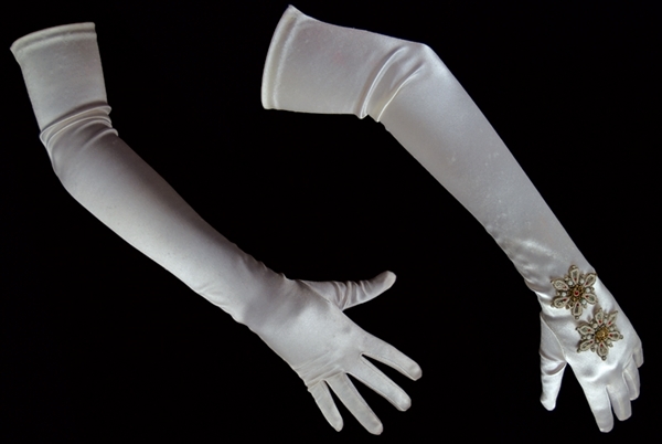 Marilyn Monroe Owned and Worn White Gloves