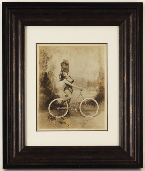 Marilyn Monroe "Lillian Russell" Original Photograph by Richard Avedon