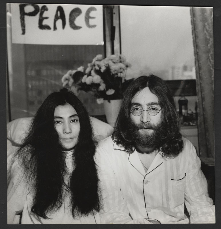 Lot Detail - John Lennon & Yoko Ono Rare Unpublished 1969 Montreal Bed ...