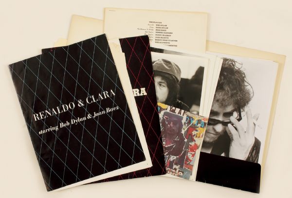 Bob Dylan Original "Renaldo & Clara" Press Book