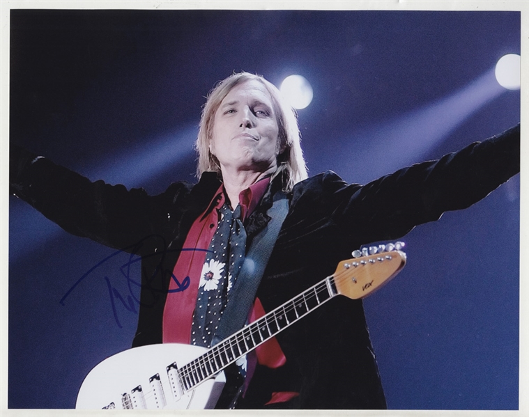 Tom Petty Signed 11 x 14 Photograph