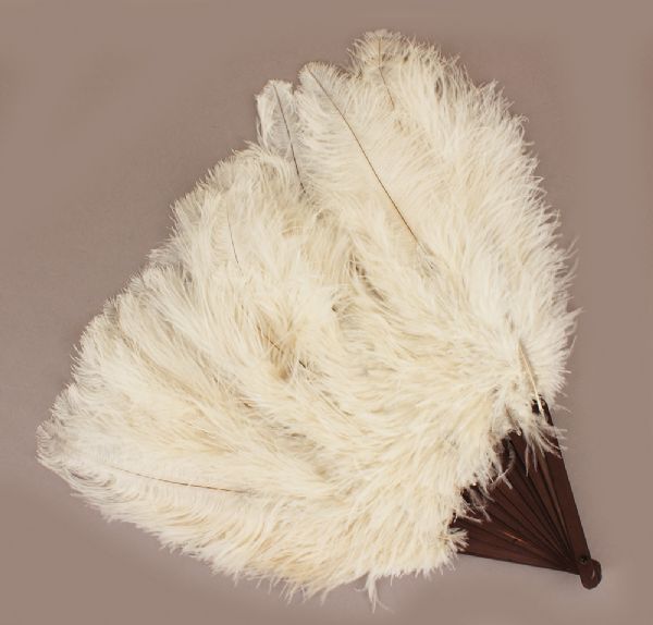 Lot Detail - Christina Aguilera Cream Antique Ostrich Feather Fan from ...