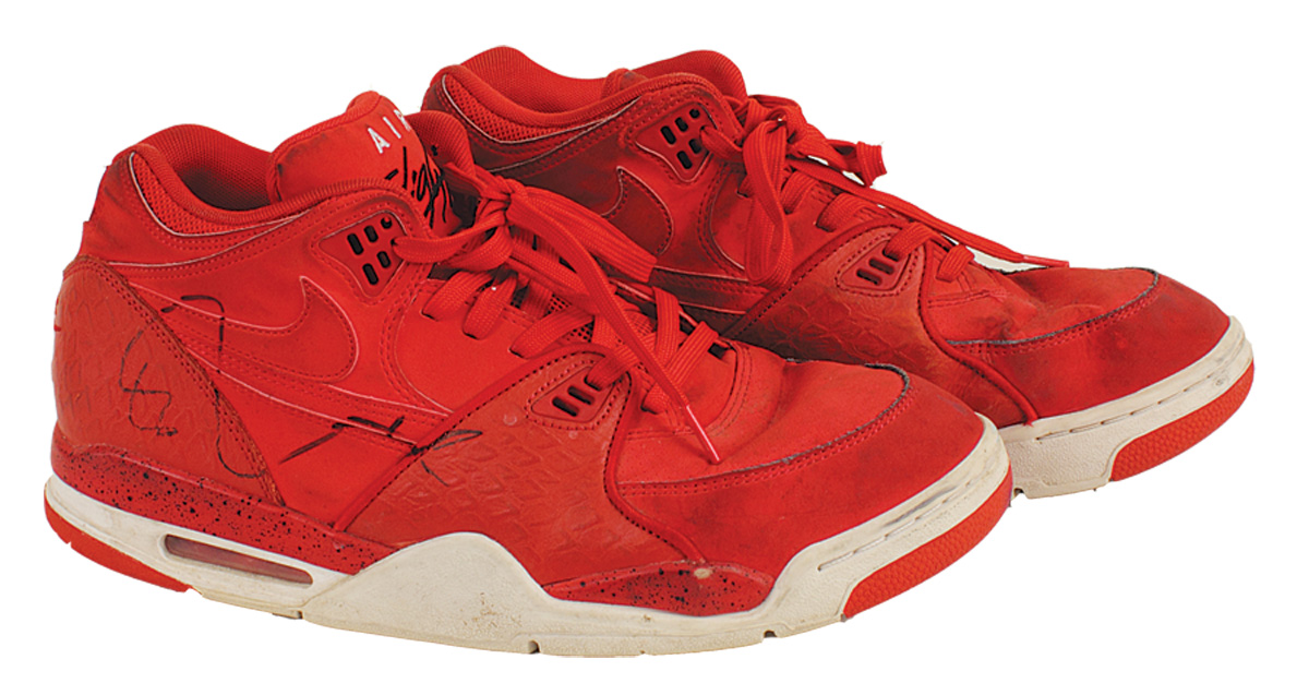 The Red Sneakers Effect and The Psychology of Distinctiveness in Marketing  — Neuroscience Of