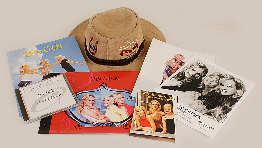 Dixie Chicks "Top Of The World Tour" Tour Cowboy Hat and Concert Memorabilia
