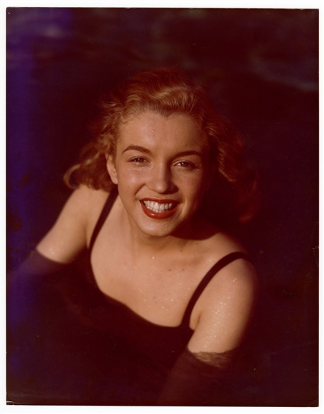 Marilyn Monroe "Norma Jeane Dougherty" Original 11 x 14 Early Modeling Photograph