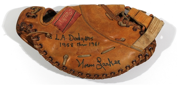 L.A. Dodgers Norm Larker Signed Vintage Glove JSA Authentication