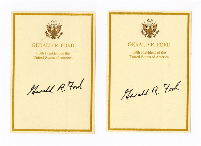 Gerald R. Ford Signed Presidential Name Cards (2) Beckett Authentication