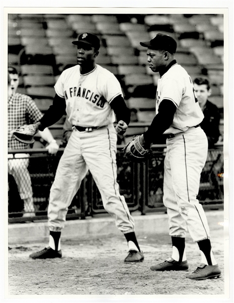 Willie Mays & Willie McCovey Original 11 x 14 Photograph