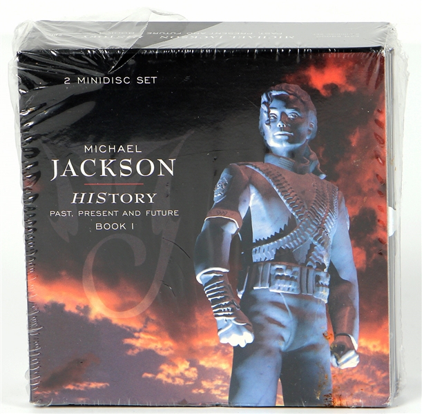 Michael Jackson Owned "HIStory Past, Present and Future Book 1" 2 Minidisc  Set