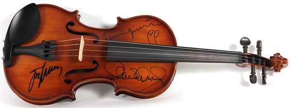 The Three Tenors: Plácido Domingo, José Carreras and Luciano Pavarotti Signed Violin