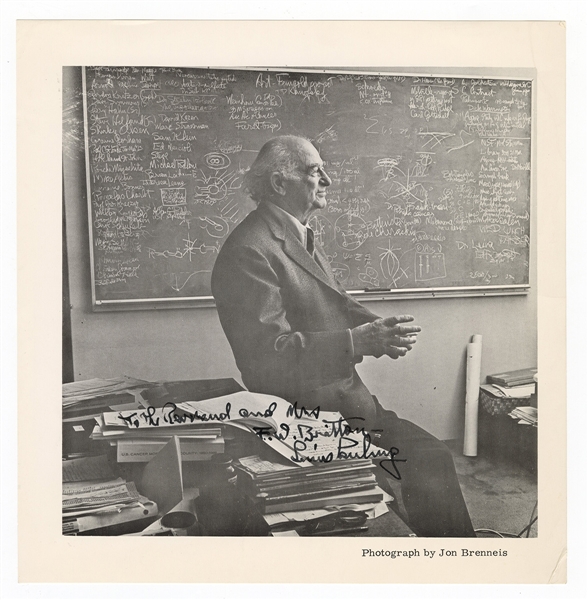 Linus Pauling Signed Photographic Print JSA