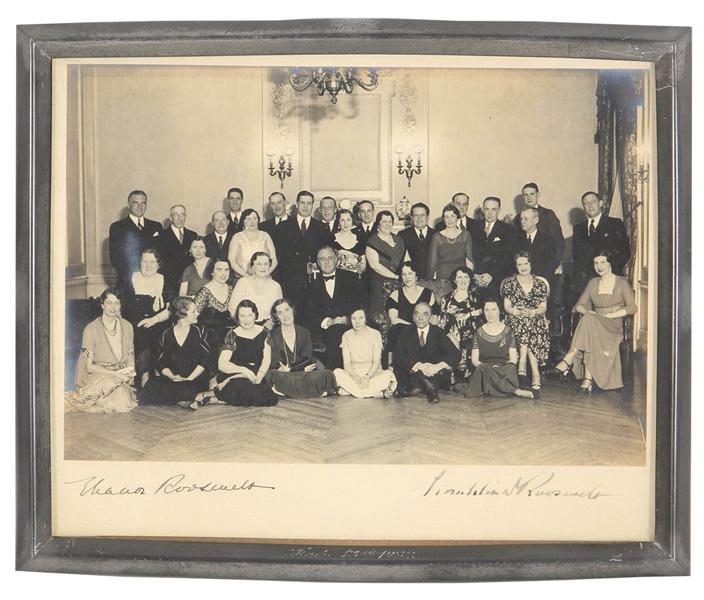 Eleanor and Franklin D. Roosevelt Signed White House Staff Photograph JSA