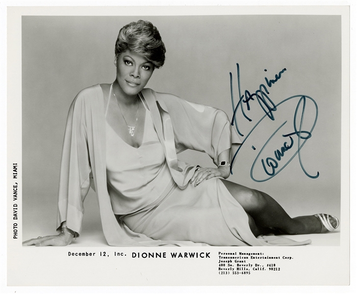Dionne Warwick Signed Promotional Photograph