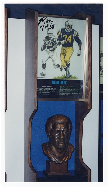 NFL Hall of Famer Ron Mix Signed Photograph JSA Guarantee