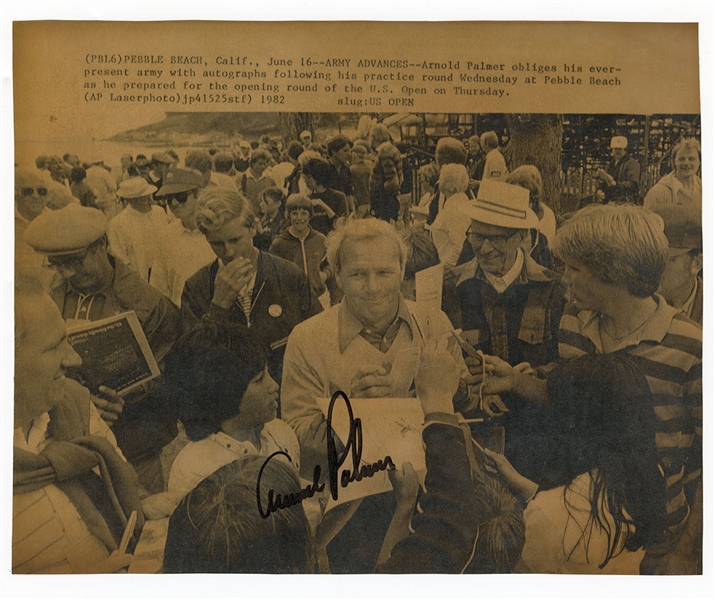 Arnold Palmer Signed Photograph