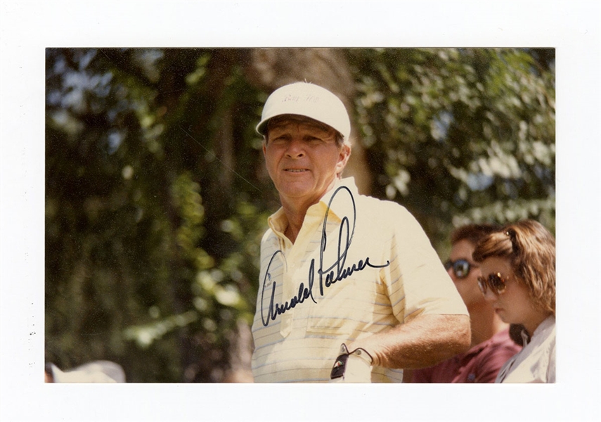 Arnold Palmer Signed Photograph