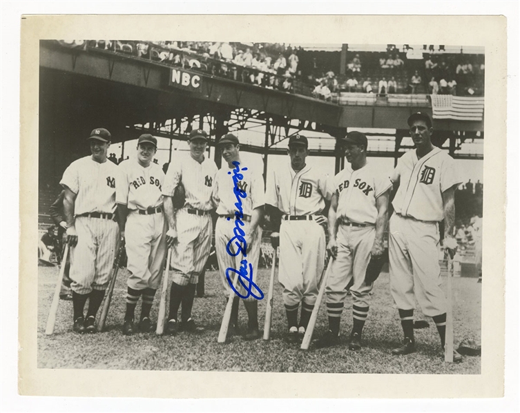 Joe DiMaggio Signed Photograph