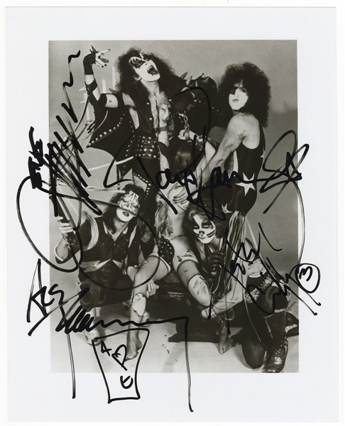 KISS S&M Photo Session by Fin Costello -- Signed 8 x 10 Autograph Photo Gene Simmons Ace Frehley Paul Stanley Peter Criss