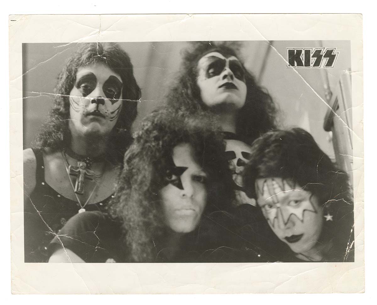 1973 deals KISS: Self-Titled 12