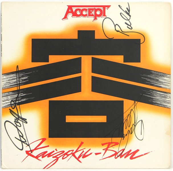 Accept Signed "Kaizoku-Ban" Album