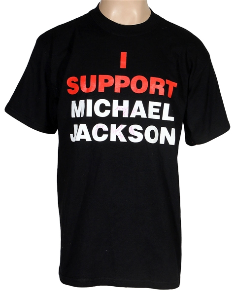 Michael Jacksons Personal "I Support Michael Jackson" Neverland Arrest Signed T-Shirt