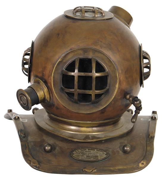 20,000 Leagues Under the Sea MGM Studios Underwater Helmet Prop