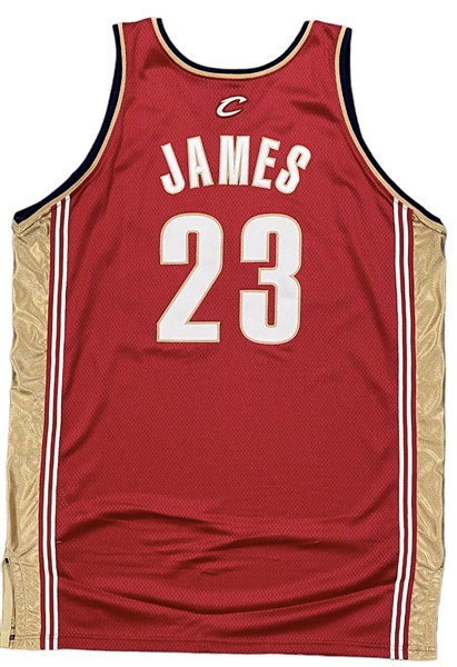 LeBron James 2003-04 Cleveland Cavaliers Rookie Game-Used & Signed Road Jersey (Full JSA)