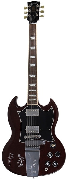 AC/DC Angus Young Owned Signature Dark Brown Gibson Guitar - Signed by Both Angus Young & Malcolm Young (REAL)