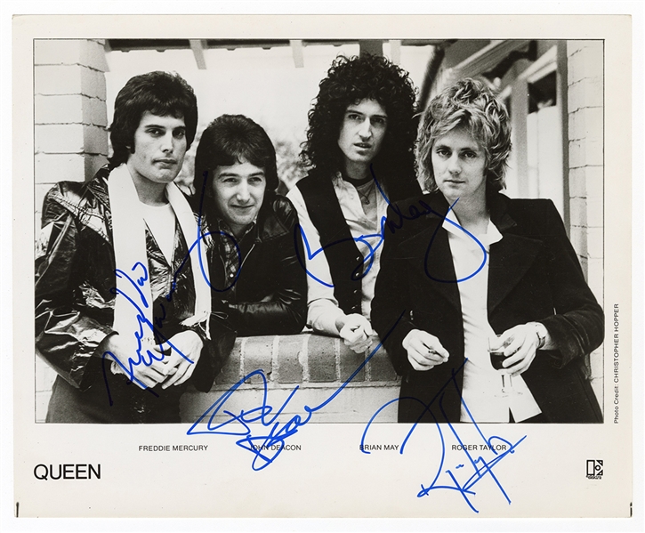 Queen Beautiful Signed Promotional Photograph (REAL)