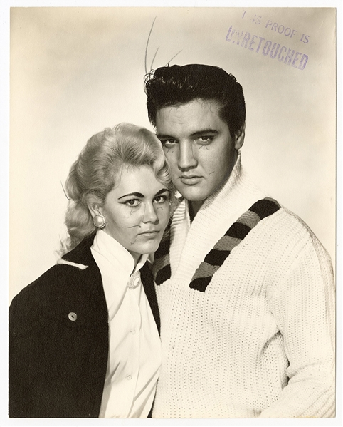 Elvis Presley Original Never-Before-Seen 1959 Photograph With Original 8 x 10 Negative! (Bonnie B Collection)