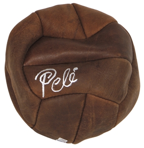 Pele Signed Soccer Ball (Beckett)