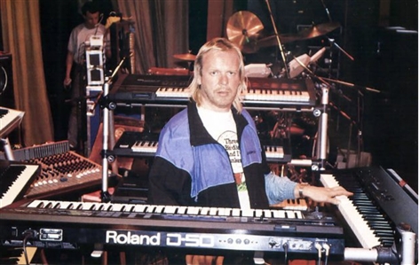 Rick Wakeman Owned, Signed & Used Roland JX-1 Keyboard