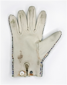 Michael Jackson Owned & Stage Worn 1996 HIStory World Tour Right Handed Swarovski Crystal Glove (RGU)