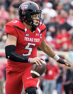 2015 Patrick Mahomes Texas Tech Red Raiders Game-Used Jersey