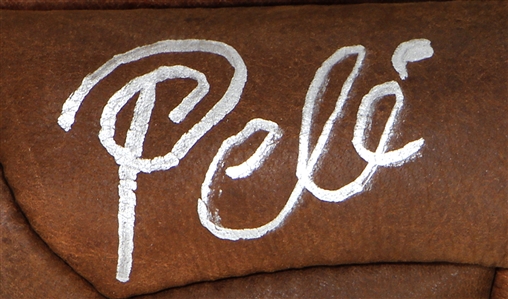 Pele Signed Soccer Ball (Beckett)