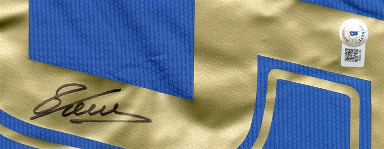 Fabio Cannavaro Signed Italy Jersey (Beckett)